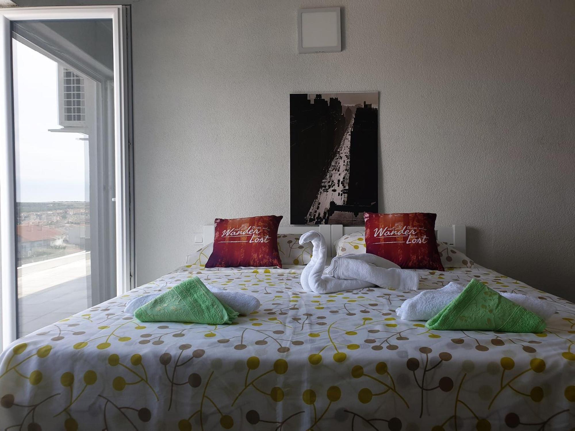 Villa Apartments Anifil Новаля Екстериор снимка